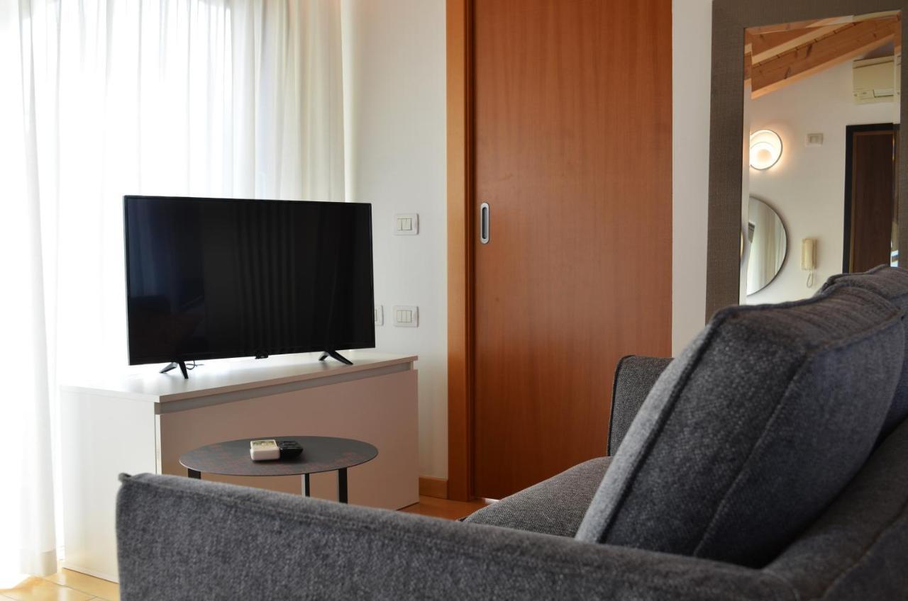Golf Jesolo Village ➔ Attico Con Piscina Exteriör bild