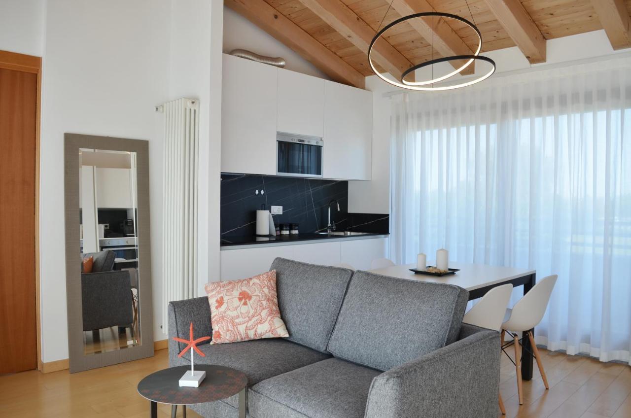 Golf Jesolo Village ➔ Attico Con Piscina Exteriör bild