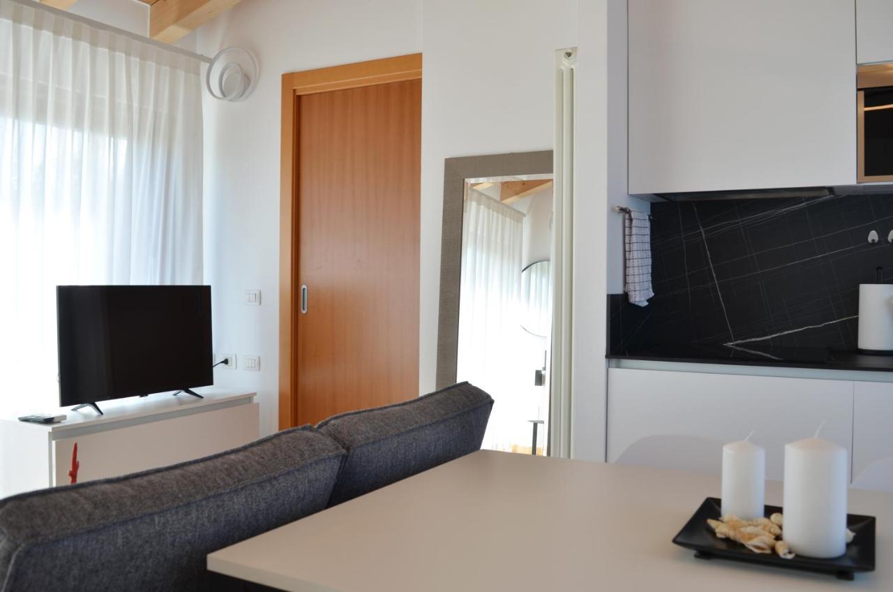 Golf Jesolo Village ➔ Attico Con Piscina Exteriör bild